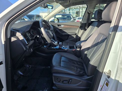 Used 2022 Audi Q5 2.0T Premium w/ Convenience Package image 13