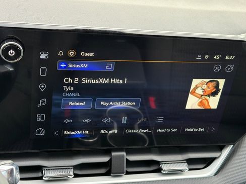 New 2026 Chevrolet Equinox LT image 16