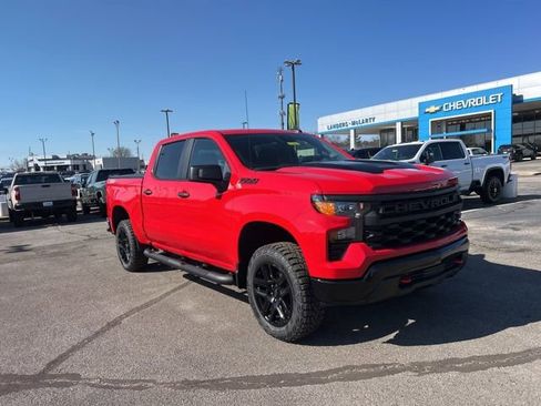 New 2026 Chevrolet Silverado 1500 Custom Trail Boss AWD/4WD image 1