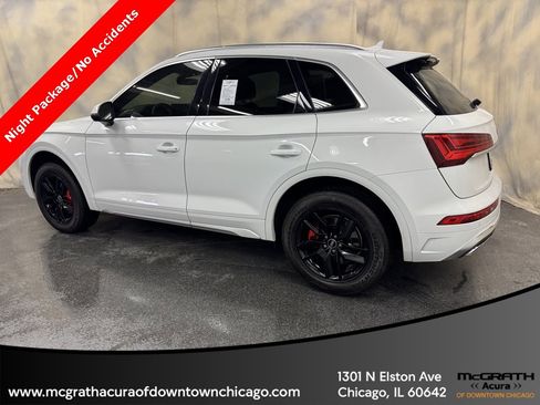 Used 2023 Audi Q5 2.0T Premium w/ Convenience Package image 4