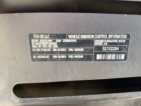 Used 2018 Jeep Renegade Latitude w/ UConnect 8.4 Nav Group image 26