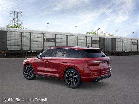 New 2026 Lincoln Corsair Grand Touring image 4