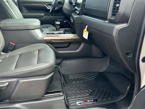 New 2026 Chevrolet Silverado 1500 RST AWD/4WD image 30