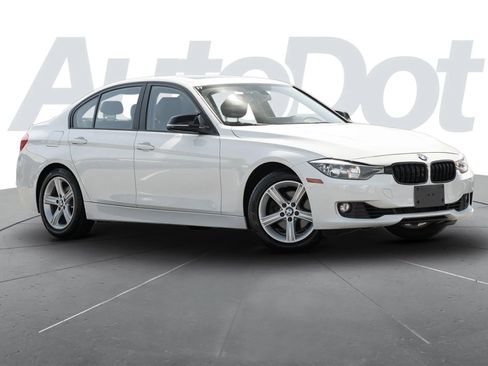 Used 2013 BMW 328i Sedan RWD image 1