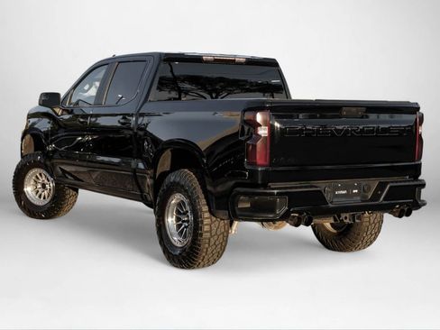 Used 2021 Chevrolet Silverado 1500 RST image 8