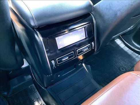 Used 2022 Lincoln Aviator Reserve w/ Elements Package Plus image 25