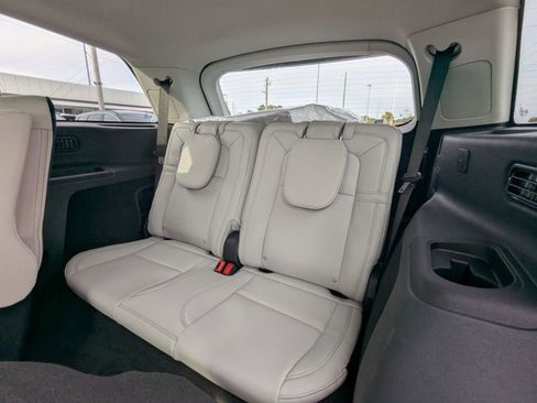 New 2026 Lincoln Aviator Reserve image 14