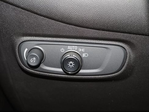 Certified 2022 Chevrolet Equinox LT image 29