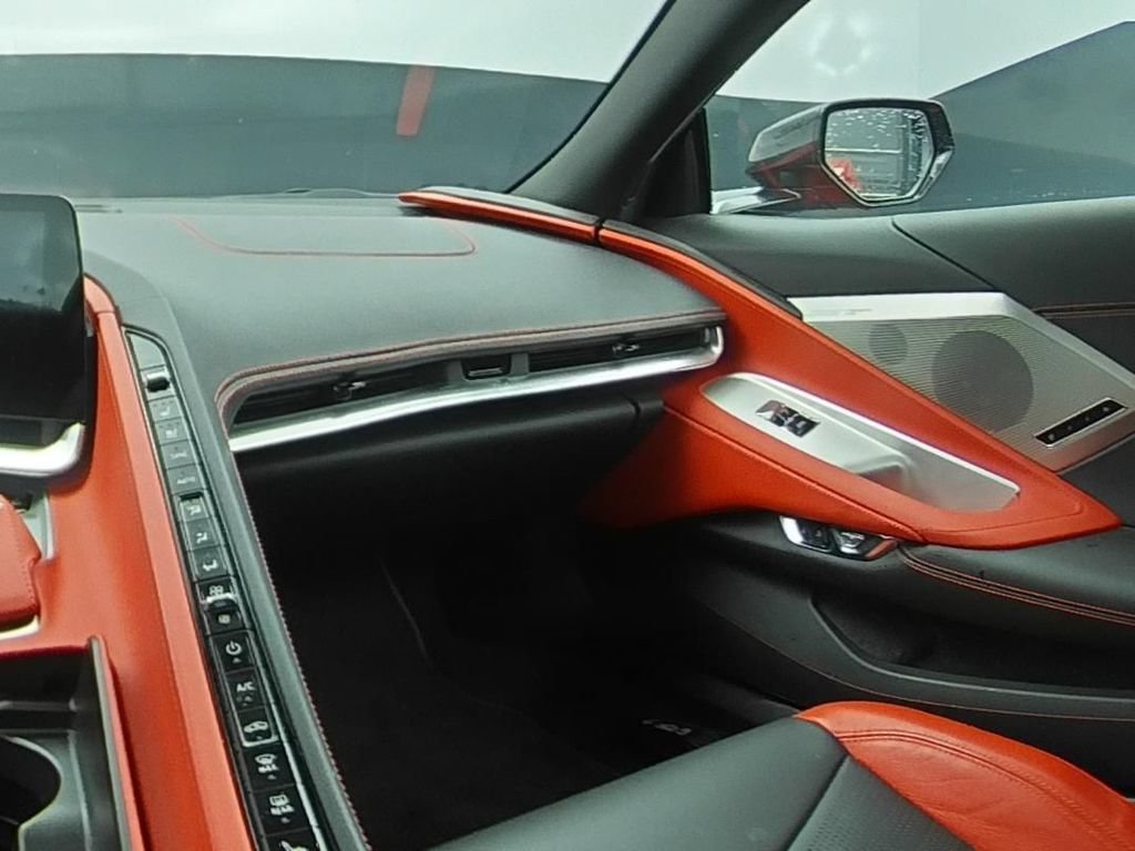 Used 2022 Chevrolet Corvette Stingray Preferred Conv w/ Battery Protection Package RWD image 15