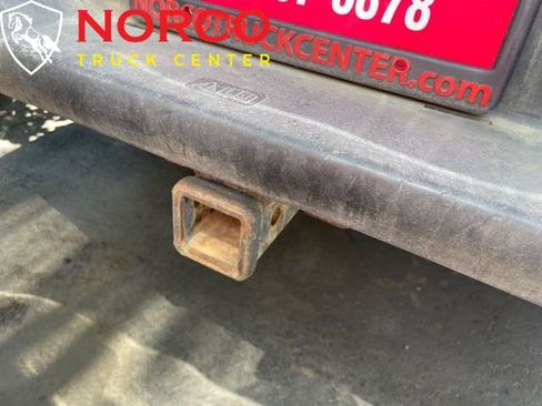 Used 2017 Ford F150 XLT w/ Trailer Tow Package image 9