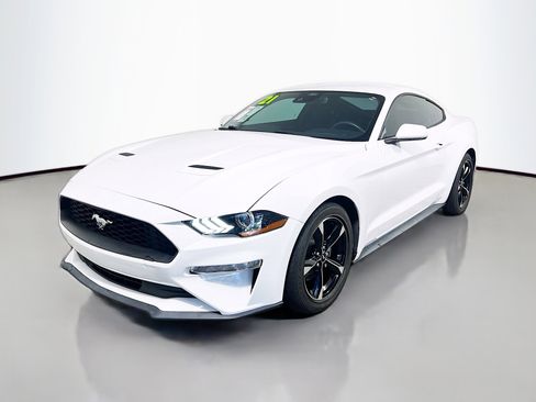 Used 2021 Ford Mustang Coupe image 10