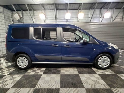 Used 2018 Ford Transit Connect XL image 9
