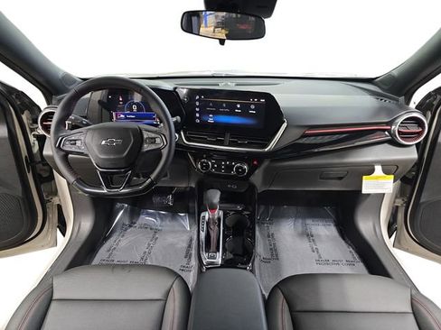 New 2026 Chevrolet Trax RS w/ Sunroof Package image 10