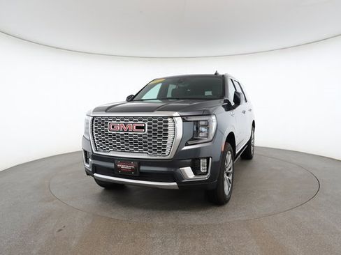 Used 2021 GMC Yukon Denali w/ Denali Ultimate Package image 32
