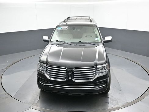 Used 2017 Lincoln Navigator Select image 46