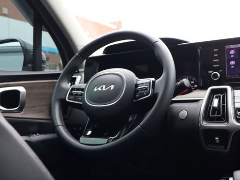 Used 2023 Kia Sorento X-Line EX image 49