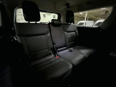 Certified 2025 Ford Expedition Max Active AWD/4WD image 27