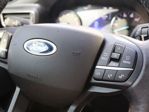 Used 2020 Ford Explorer XLT w/ Equipment Group 202A image 25