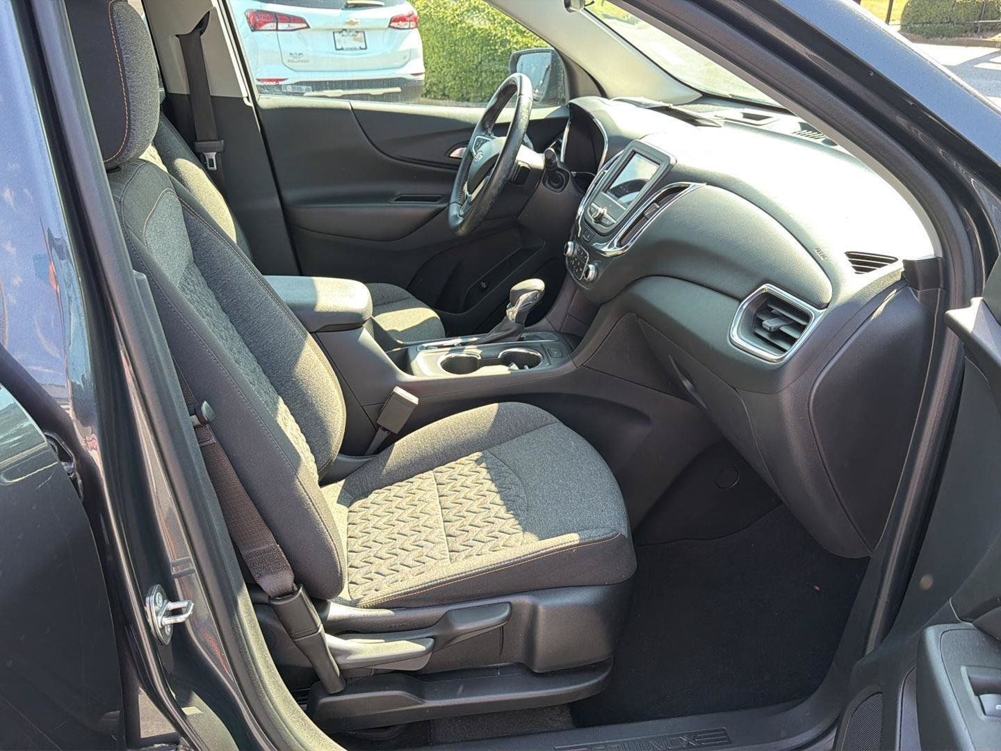 Used 2022 Chevrolet Equinox LT FWD image 13