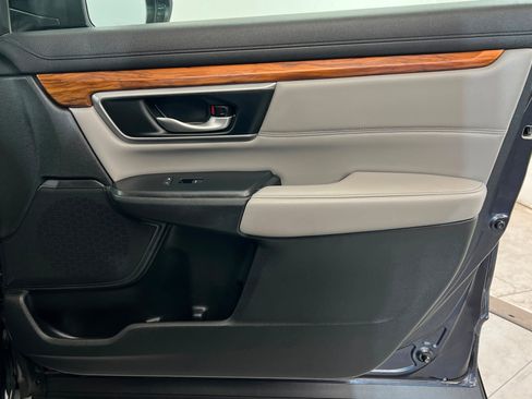 Used 2017 Honda CR-V Touring image 23
