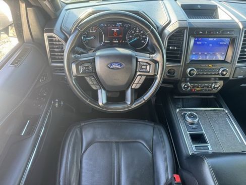 Used 2020 Ford Expedition Limited image 13