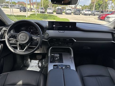 Used 2025 MAZDA CX-90 Plug-In Hybrid w/ Preferred AWD/4WD image 14