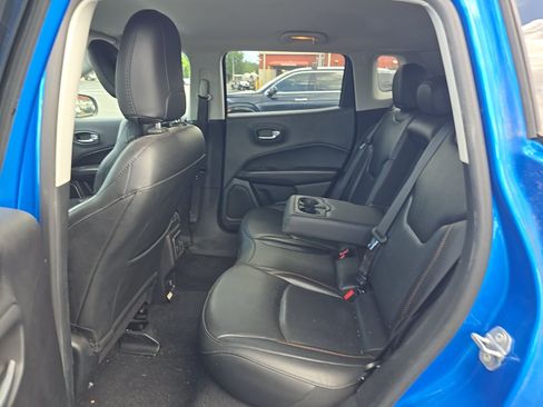 Used 2019 Jeep Compass Limited AWD/4WD image 4