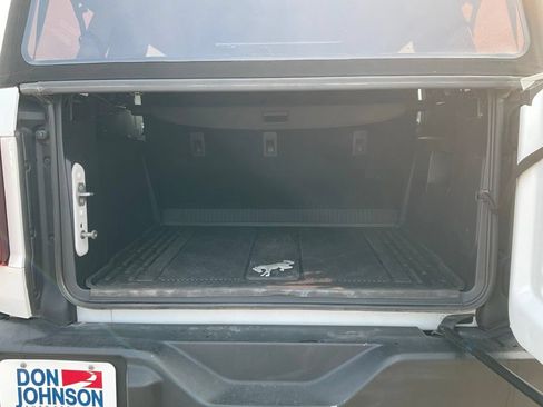 Used 2022 Ford Bronco 4-Door AWD/4WD image 19