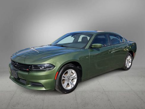 Certified 2022 Dodge Charger SXT image 5