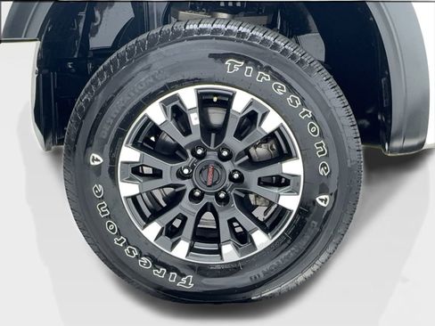 Used 2021 Nissan Titan PRO-4X AWD/4WD image 39