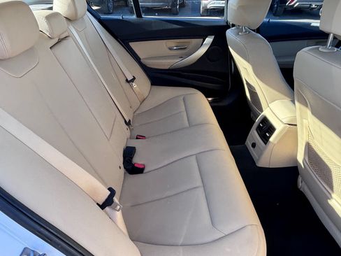 Used 2018 BMW 320i xDrive Sedan AWD/4WD image 15