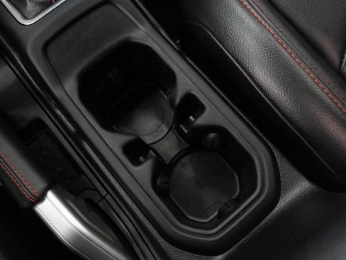 Used 2022 Jeep Wrangler Rubicon w/ Cold Weather Group AWD/4WD image 15