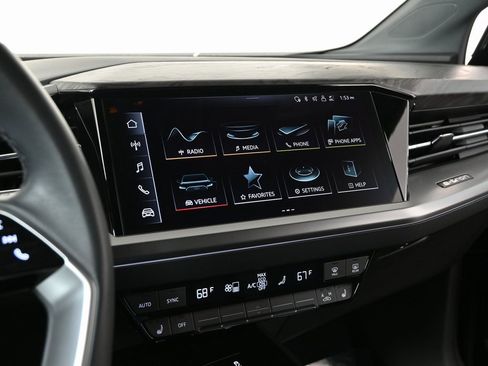 Used 2024 Audi Q4 e-tron Premium image 12