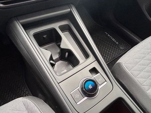 New 2026 Volkswagen Tiguan S image 17