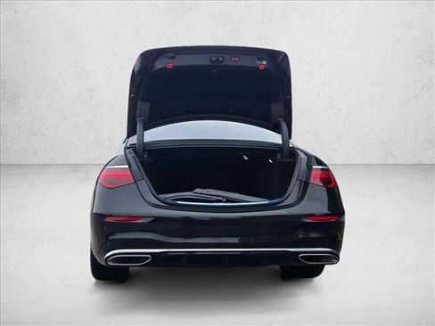 Used 2024 Mercedes-Benz S 580e 4MATIC Sedan image 7