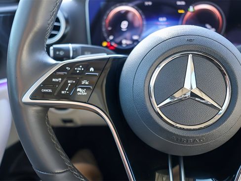 Used 2022 Mercedes-Benz E 350 E 350 w/ Driver Assistance Package image 14