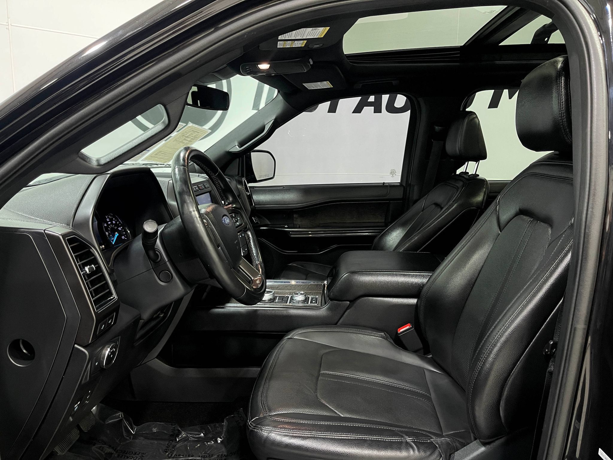 Used 2021 Ford Expedition Limited AWD/4WD image 13