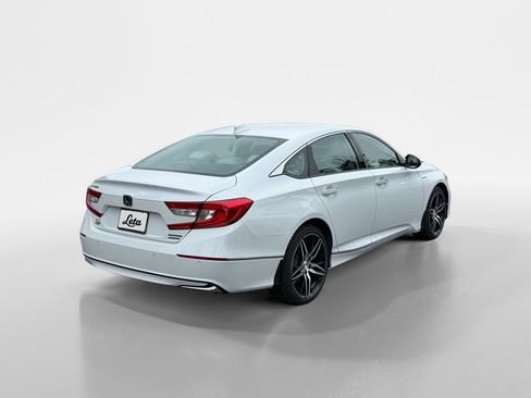 Used 2022 Honda Accord Touring image 4