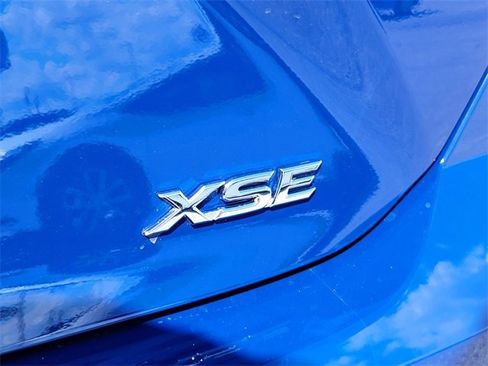 Used 2025 Toyota Camry XSE image 11