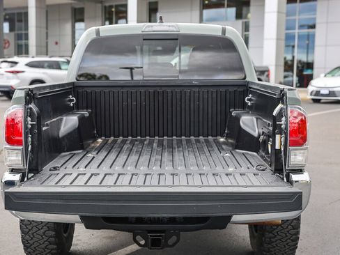 Used 2023 Toyota Tacoma TRD Off-Road AWD/4WD image 25
