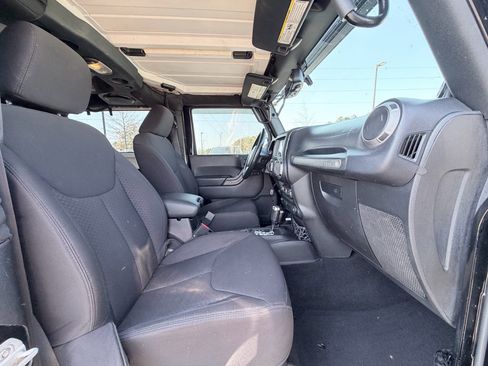 Used 2013 Jeep Wrangler Sport image 20