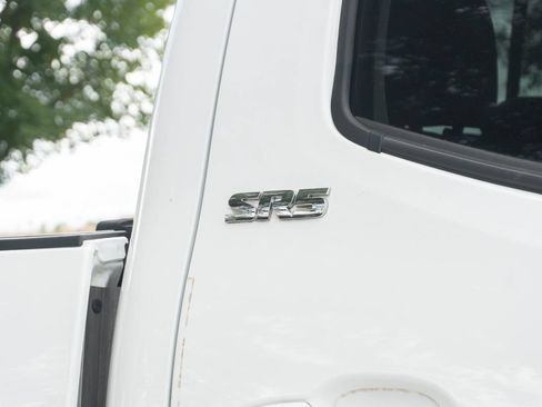 Used 2021 Toyota Tacoma SR5 RWD image 7