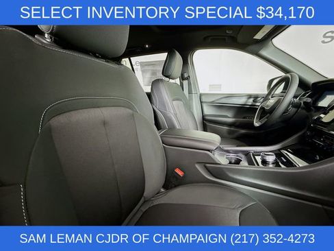 New 2025 Jeep Grand Cherokee Laredo X w/ Luxury Tech Group I image 27