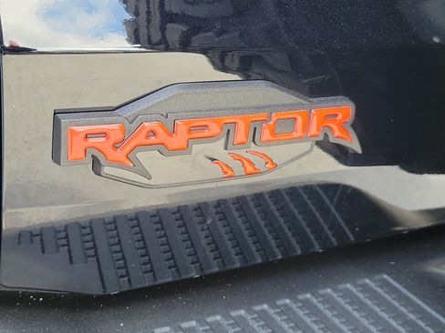 Used 2025 Ford Bronco Raptor w/ Interior Carbon Fiber Pack AWD/4WD image 31