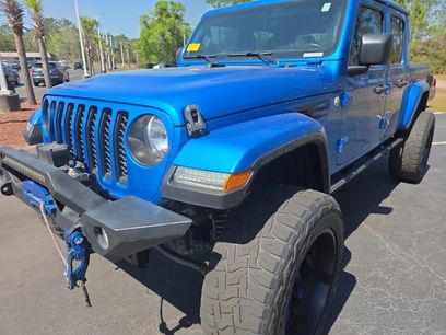 Used 2021 Jeep Gladiator Overland w/ Popular Equipment Package