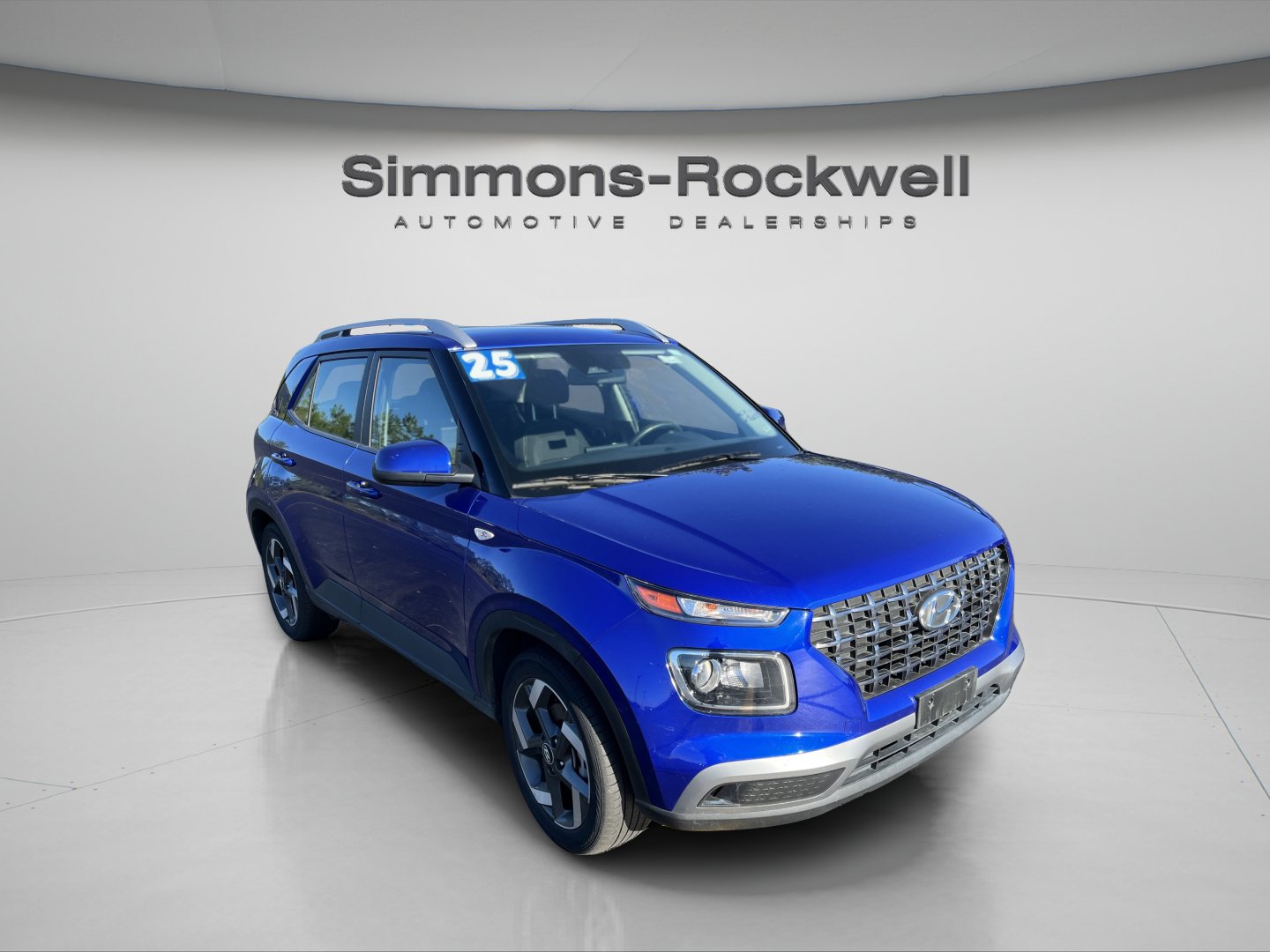 Used 2025 Hyundai Venue SEL FWD image 7