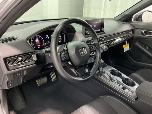Certified 2024 Honda Civic Sport image 19