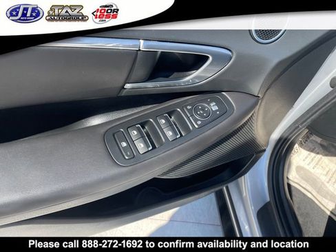 Used 2023 Hyundai Sonata SEL image 11