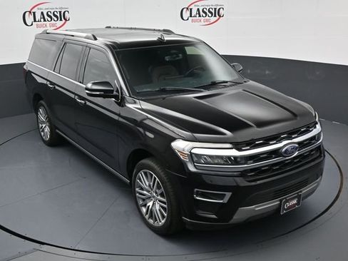 Used 2022 Ford Expedition Max Limited image 20