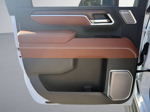 New 2026 GMC Sierra 2500 Denali Ultimate AWD/4WD image 28
